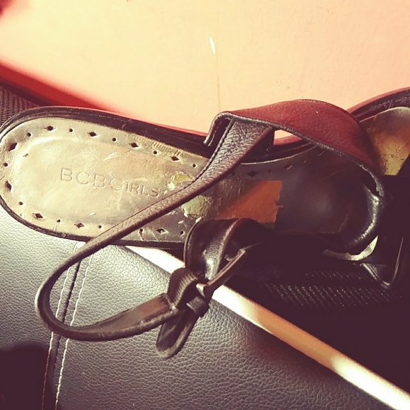 Sandals - Picture 4 of 4